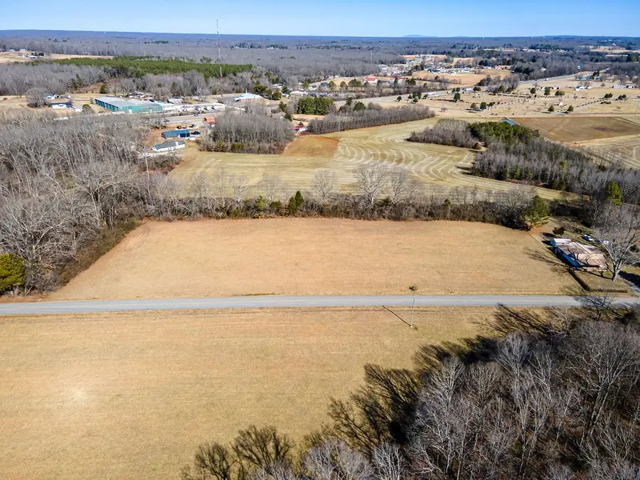 0 Hawkersmith Rd, Tullahoma, TN 37388 - #3