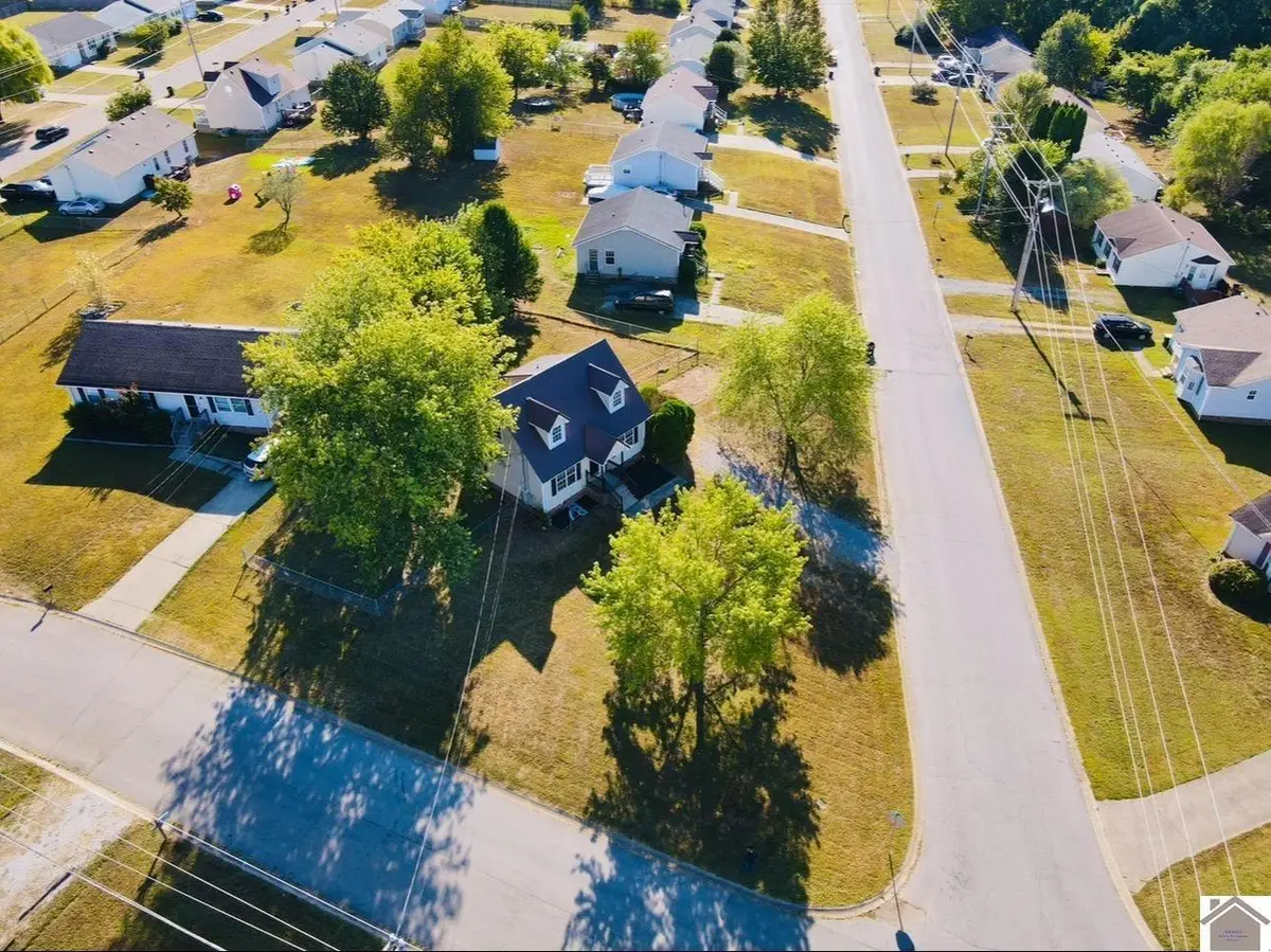 680 Artic Ave, Oak Grove, KY 42262 - #1