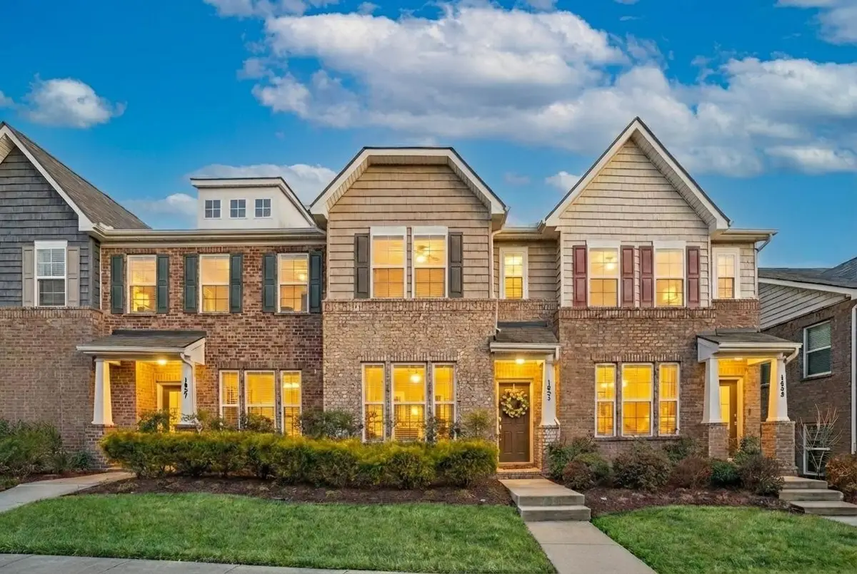 1055 Henley Pvt Ln, Gallatin, TN 37066 - #1