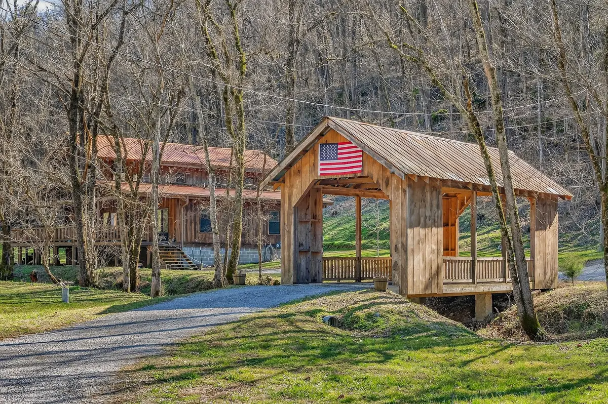 3331 Adamson Branch Rd, Liberty, TN 37095 - #1