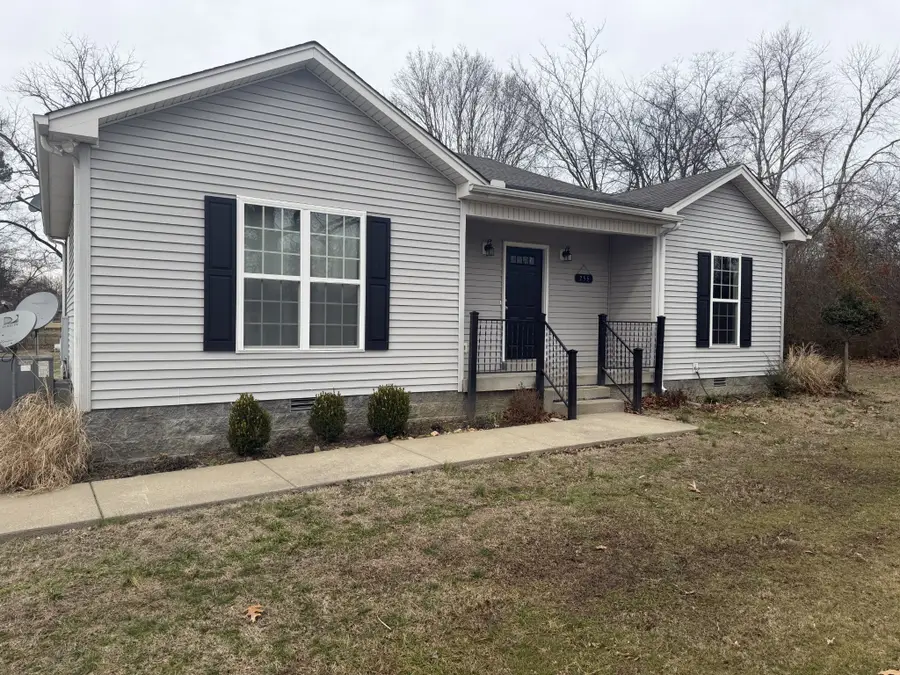 255 Walnut St, Greenbrier, TN 37073 - #3