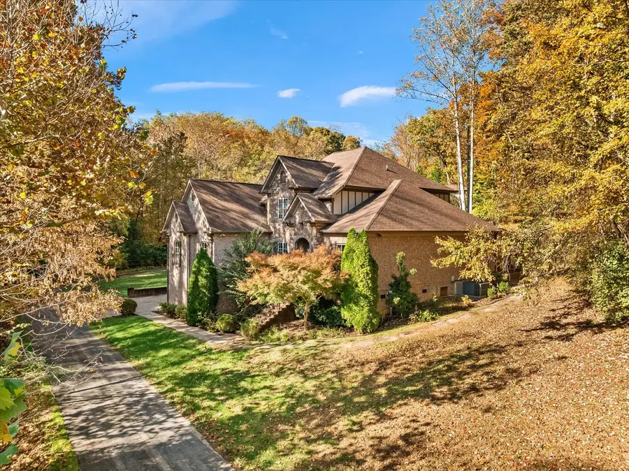 7244 Natchez Pointe Dr, Nashville, TN 37221 - #2