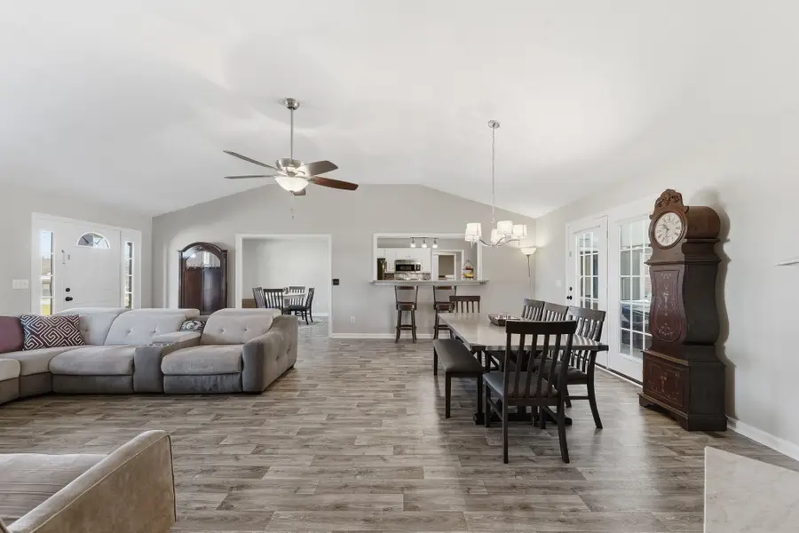 1904 Digg Ct, Columbia, TN 38401 - #3