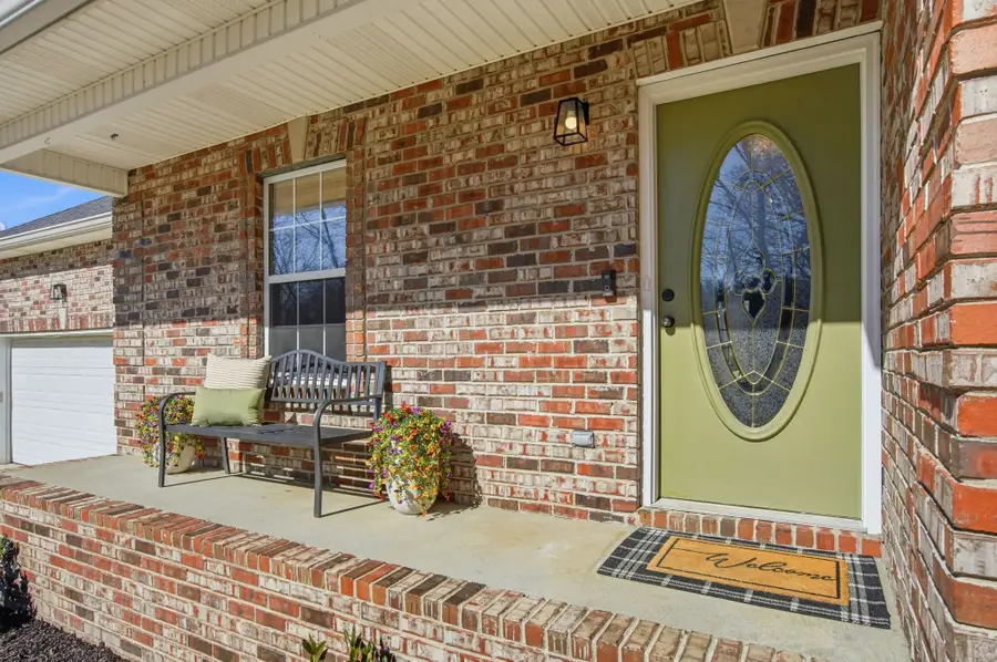 1011 Adam Ct, Cottontown, TN 37048 - #3