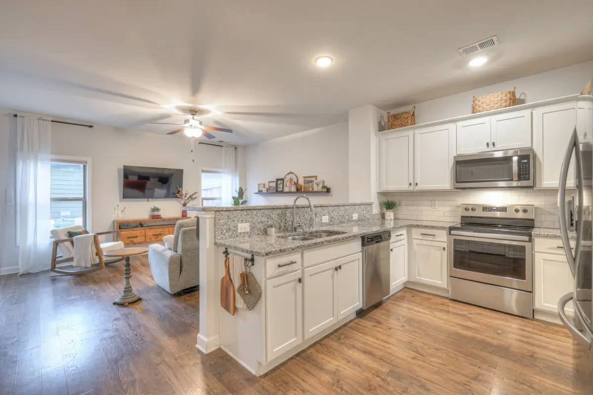 2516 Hidden Creek Ct, Columbia, TN 38401 - #1