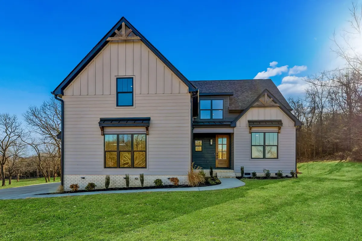 13841 Cainsville Rd, Lebanon, TN 37090 - #1