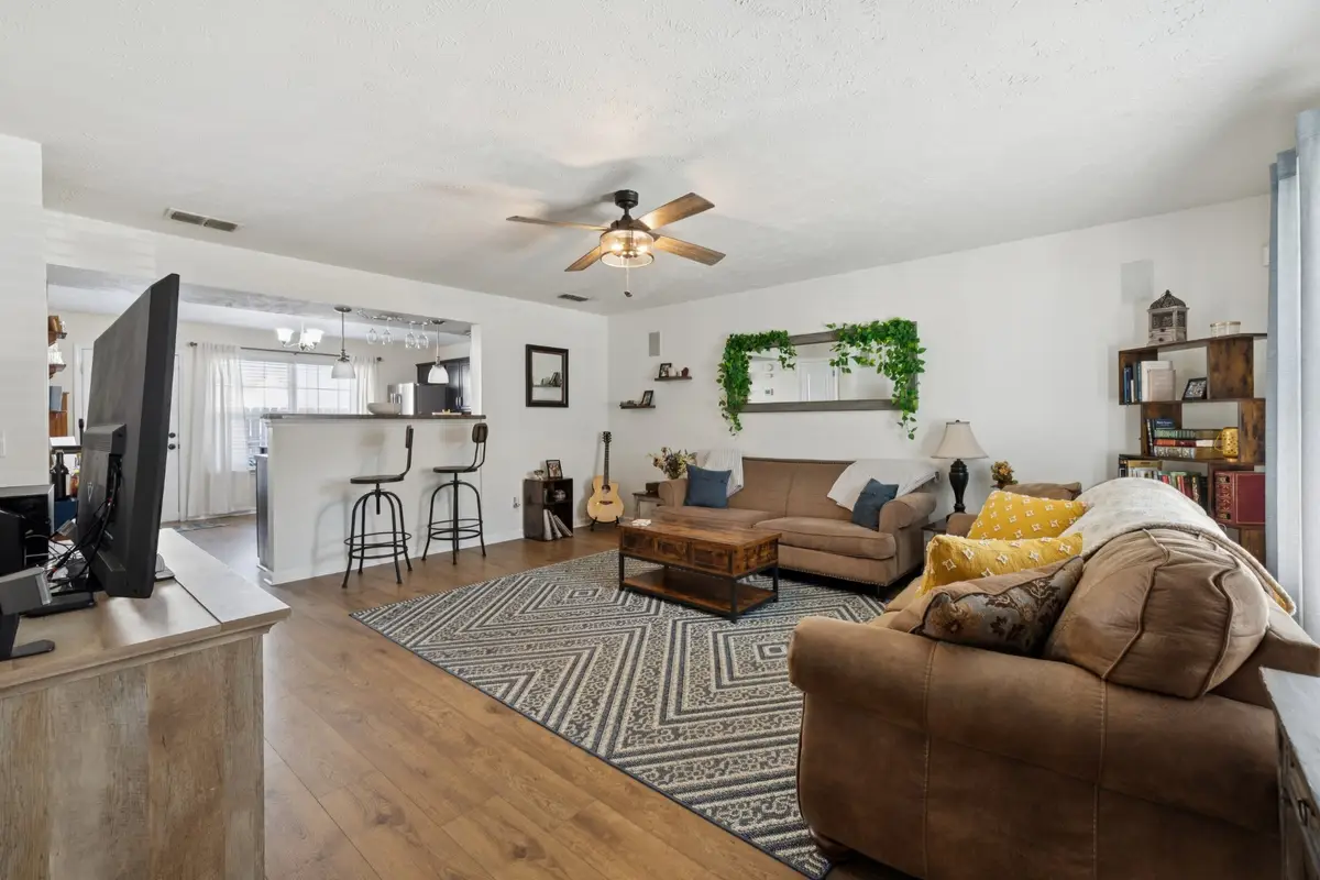 5007 73rd Ave, La Vergne, TN 37086 - #1