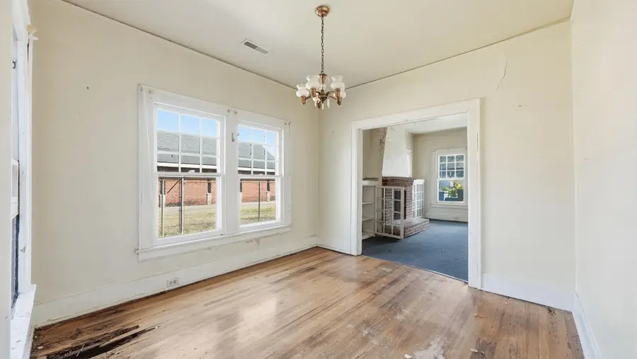 3303 Dayton Boulevard, Chattanooga, TN 37415 - #3