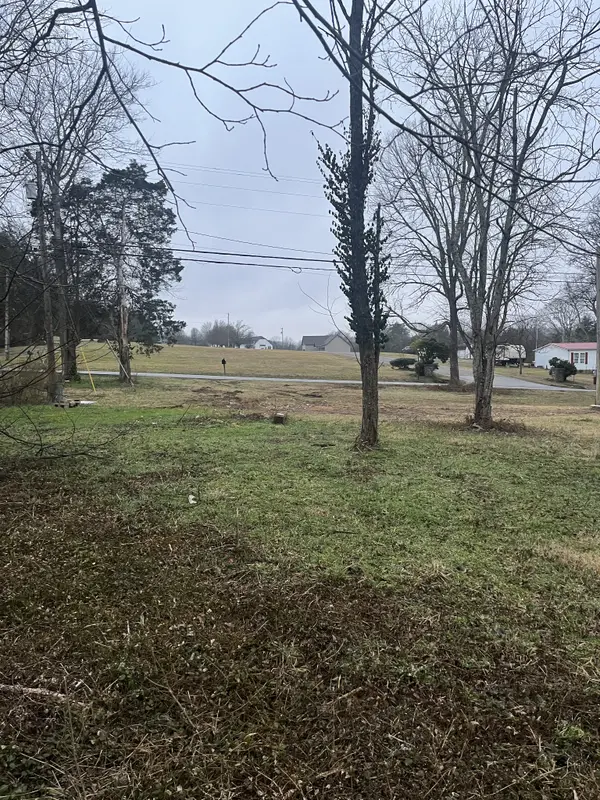 215 Flat Rock Rd, Lebanon, TN 37090