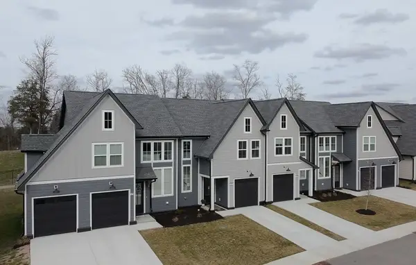 314 Panther Dr, Murfreesboro, TN 37127