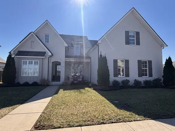 213 Broadgreen Ln, Nolensville, TN 37135