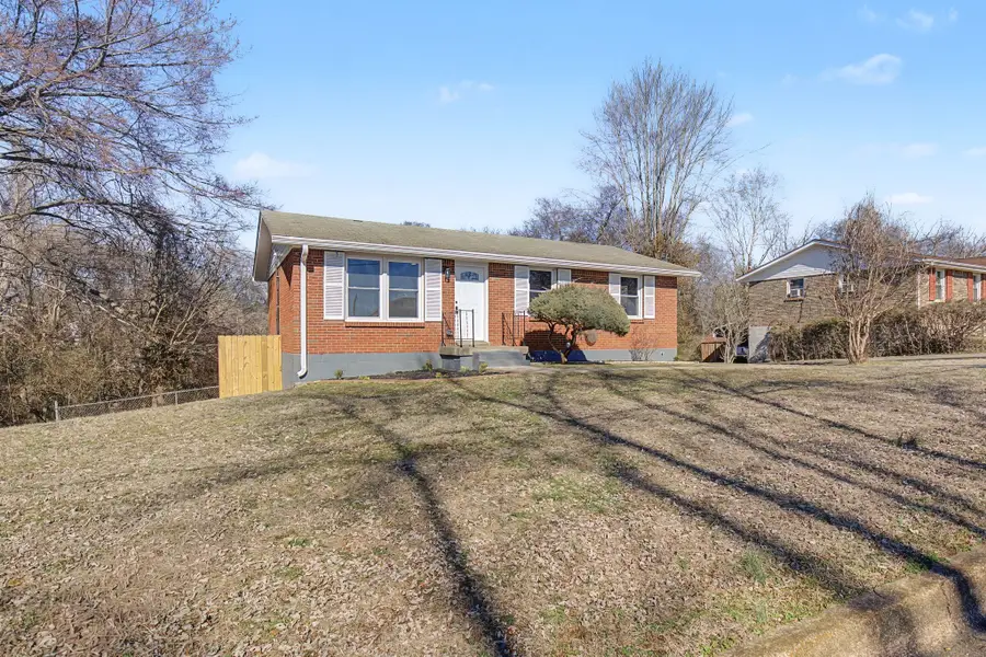 317 Church St, Clarksville, TN 37040 - #2