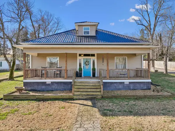 15 Switchboard Rd, Brush Creek, TN 38547