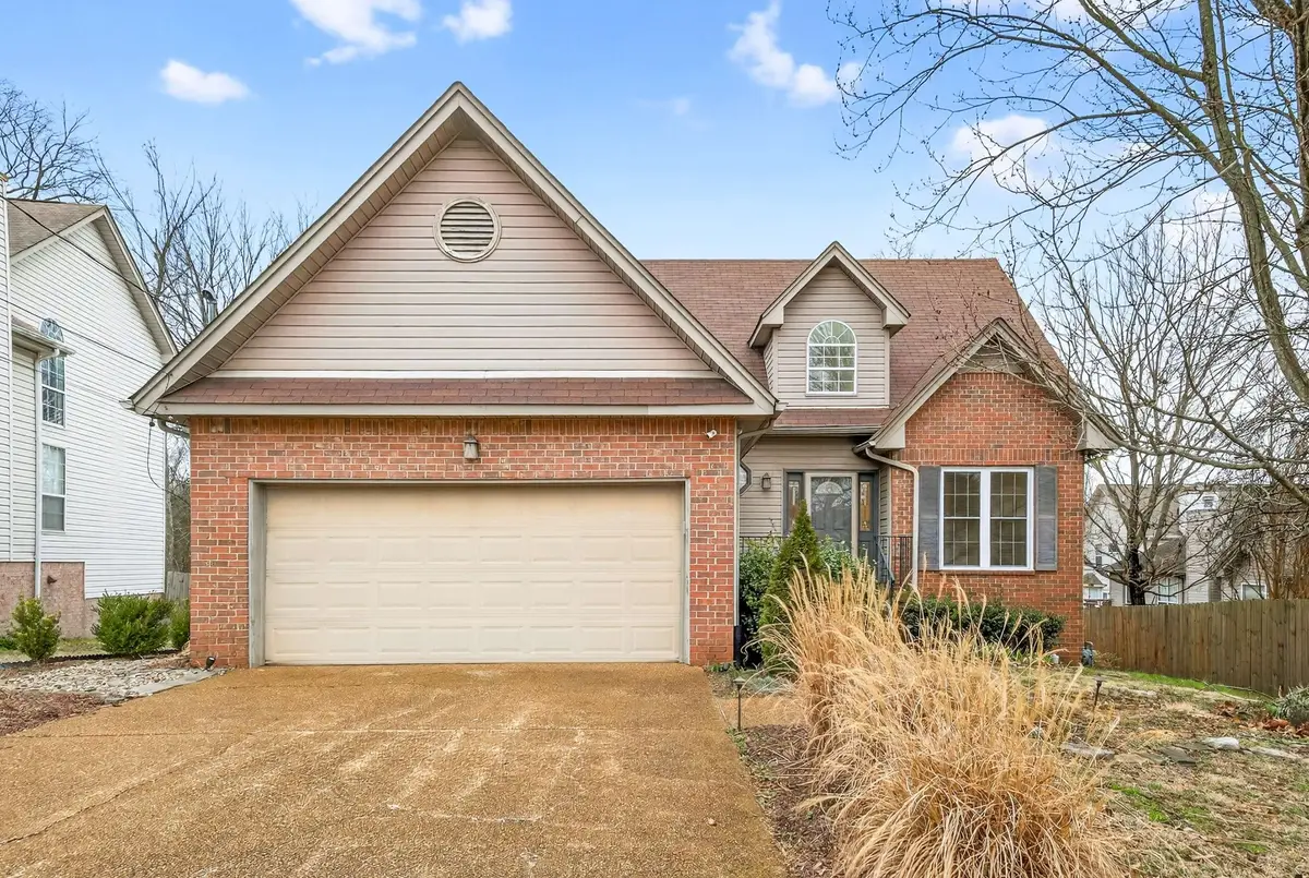 5204 Catspaw Dr, Antioch, TN 37013 - #1