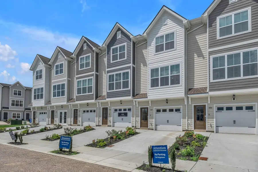 801 Taylor Drive, Chapel Hill, TN 37034 - #2