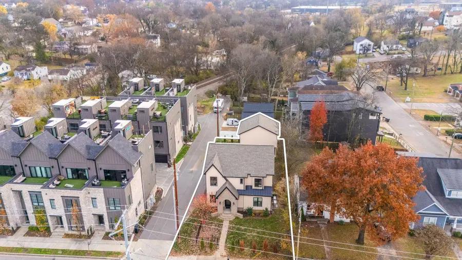 736 Douglas Avenue, Nashville, TN 37207 - #3