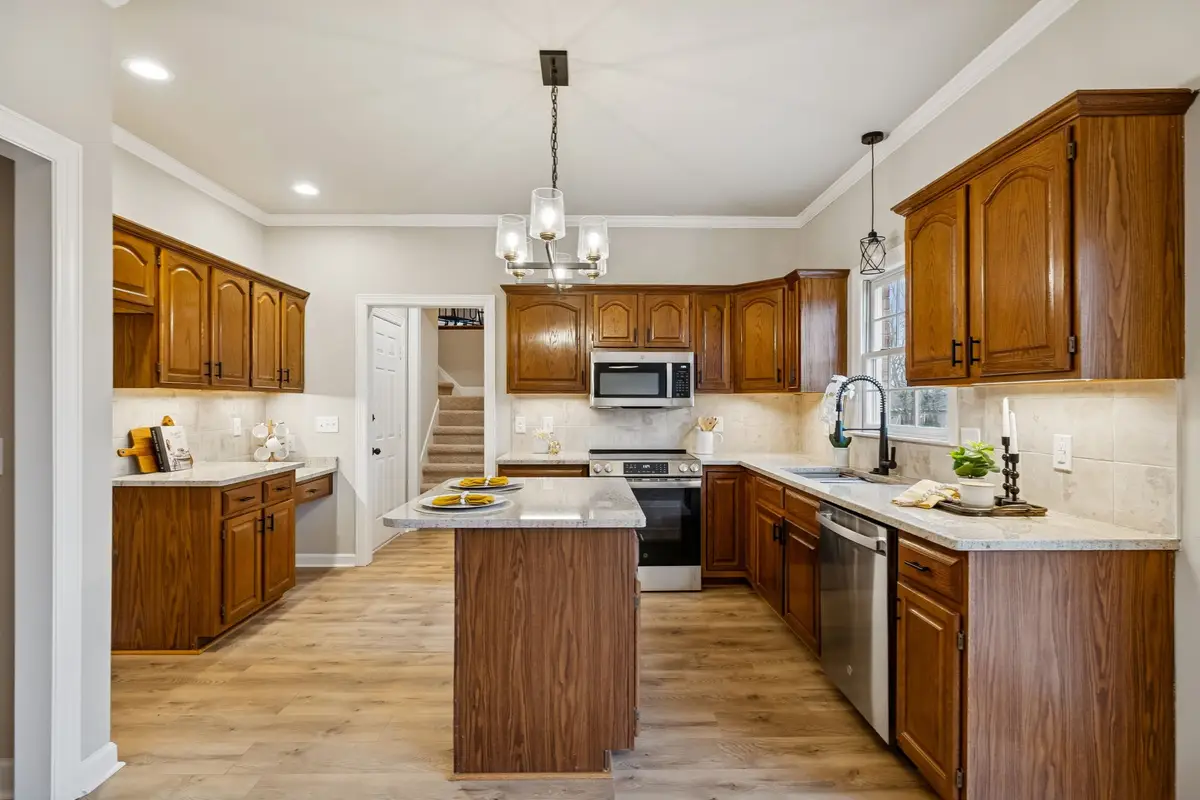 609 Mason Ln, Goodlettsville, TN 37072 - #1