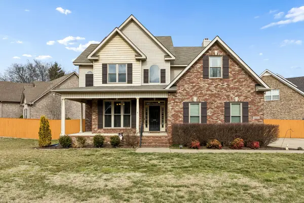 2820 Maylon Dr, Murfreesboro, TN 37128