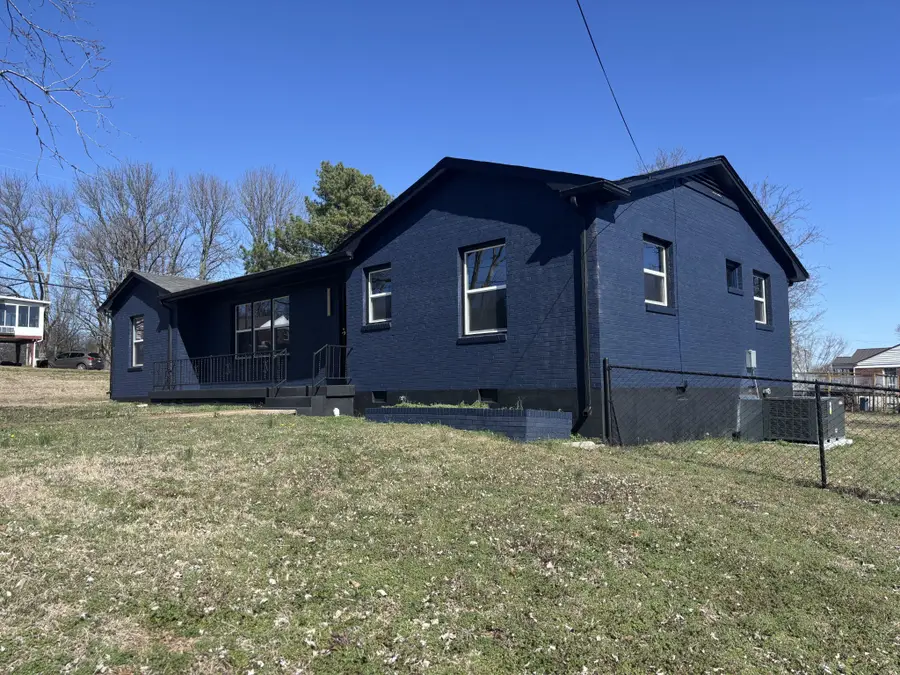 609 Colburn Dr, Lewisburg, TN 37091 - #2