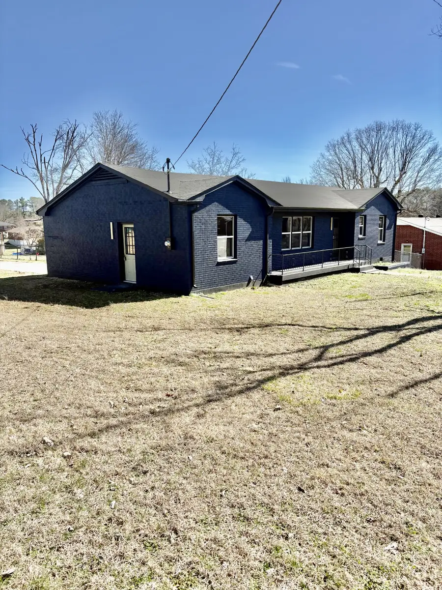 609 Colburn Dr, Lewisburg, TN 37091 - #3