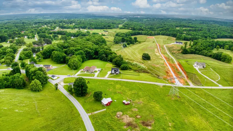 1930 Hickory Point Rd, Clarksville, TN 37043 - #2