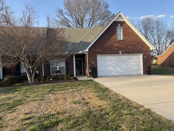 120 Greystone Pl, Tullahoma, TN 37388