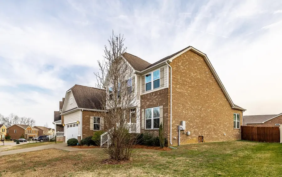 418 Goodman Dr, Gallatin, TN 37066 - #3