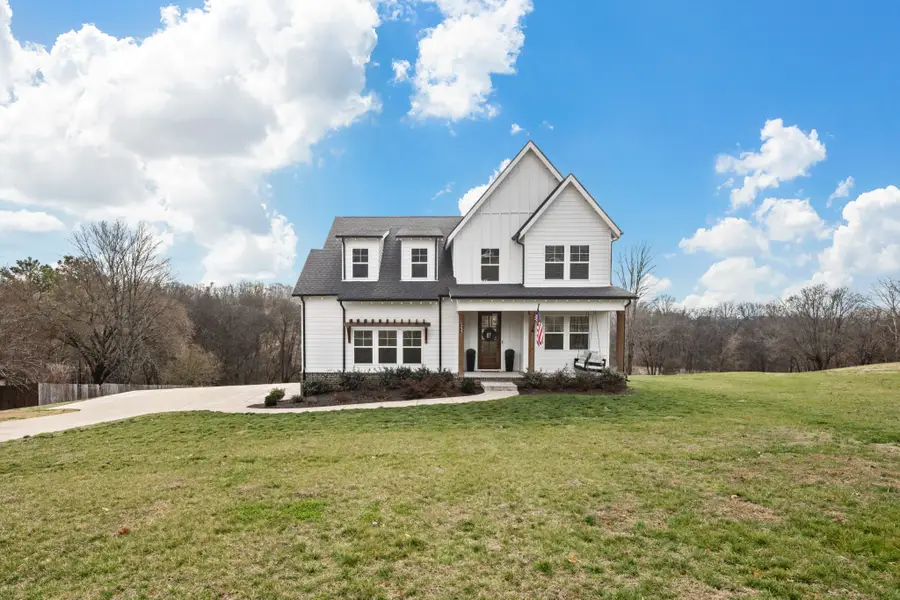 1233 Hartsfield Dr, Columbia, TN 38401 - #2