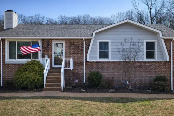 5205 Lana Renee Ct, Hermitage, TN 37076