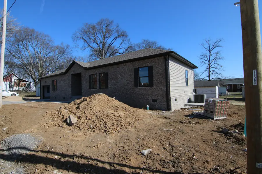 101 N Statesville Ave, Watertown, TN 37184 - #2