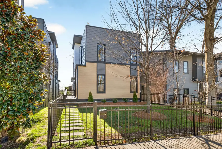 1108A Glenview Dr, Nashville, TN 37206 - #3