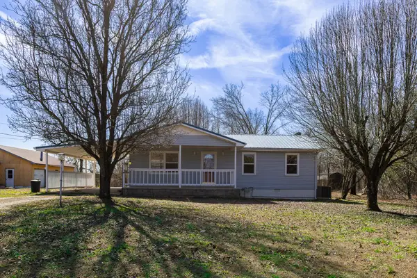 674 Switzerland Rd, Hohenwald, TN 38462