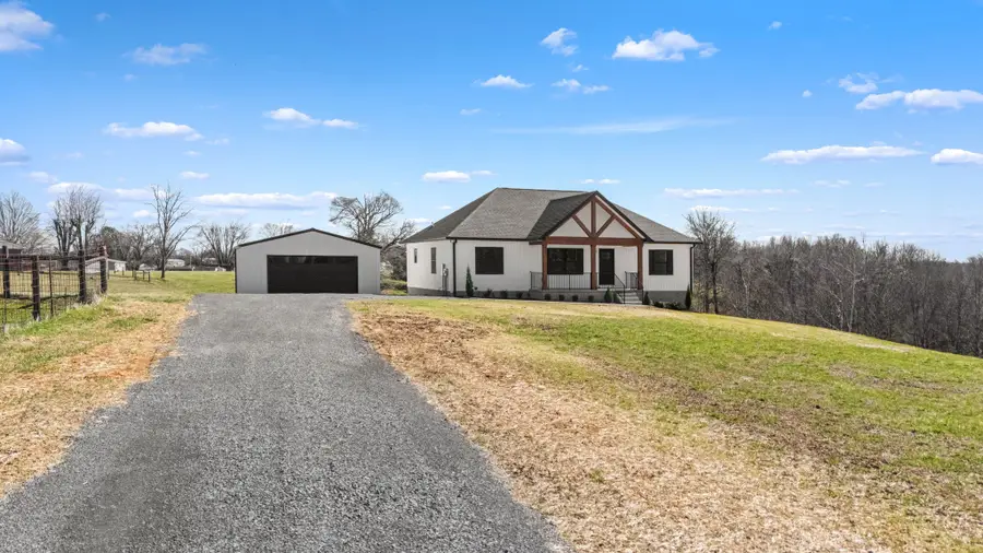 29 Marys Ln, Lafayette, TN 37083 - #3