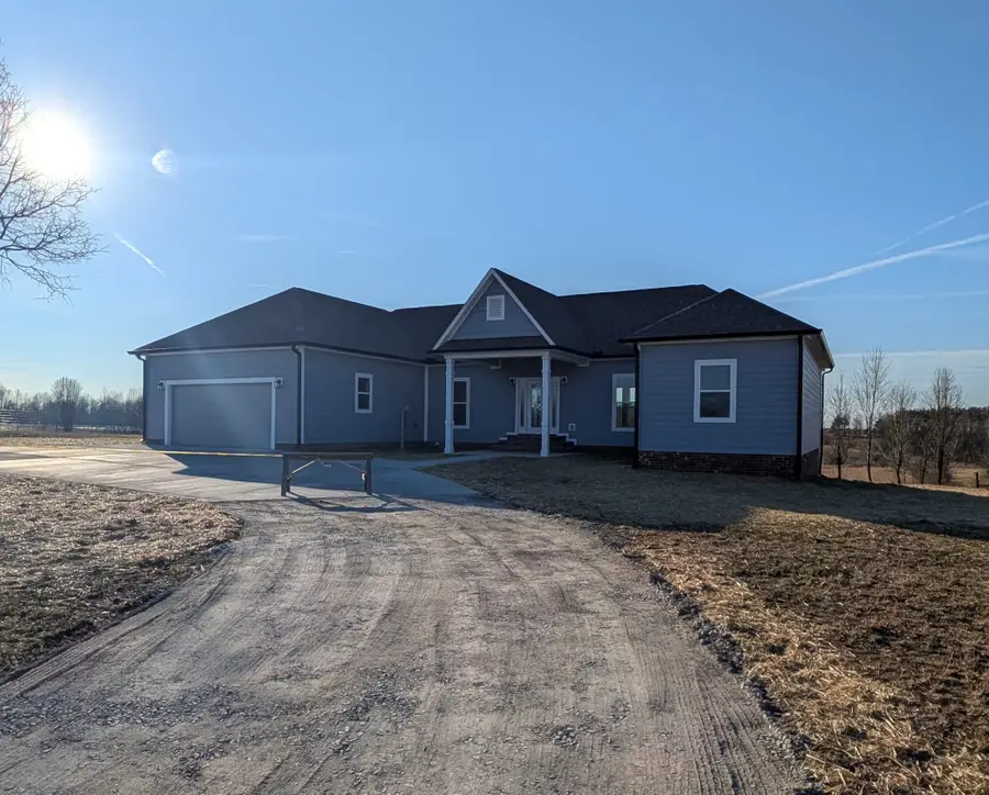 133 Northpoint Dr, Summertown, TN 38483 - #2