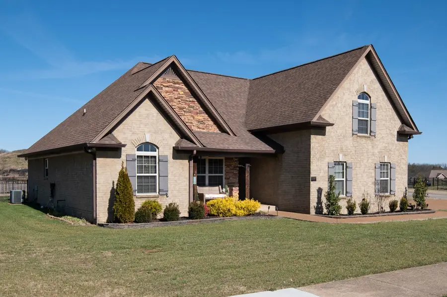 207 Hickory Pointe Dr, Lebanon, TN 37087 - #2