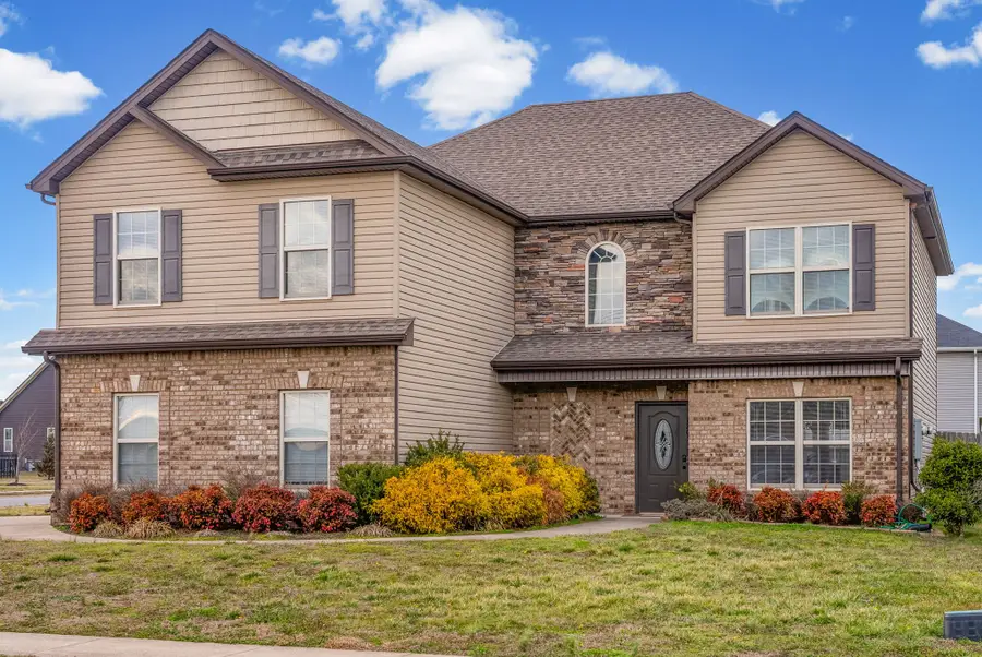 1205 Winterset Dr, Clarksville, TN 37040 - #2