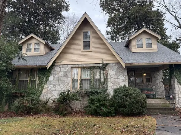 274 Harding Pl, Nashville, TN 37205