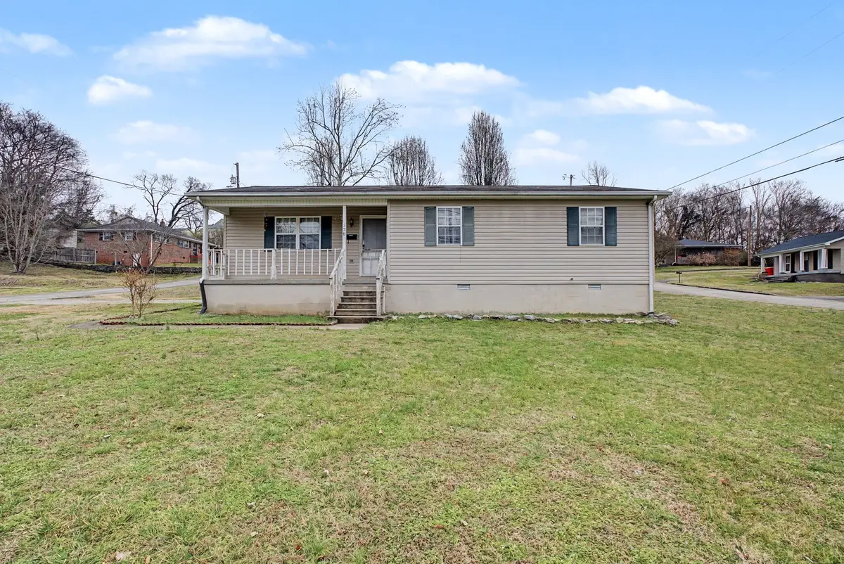 178 Spring St, Carthage, TN 37030 - #1