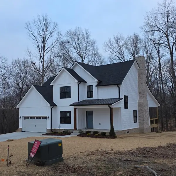 2250 S Hinton Rd, Southside, TN 37171