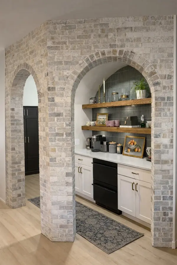 1002 Maleventum Way, Spring Hill, TN 37174