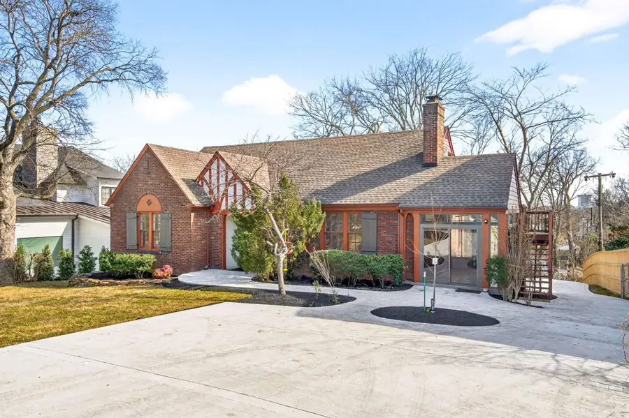 502 32nd Ave S, Nashville, TN 37212 - #2