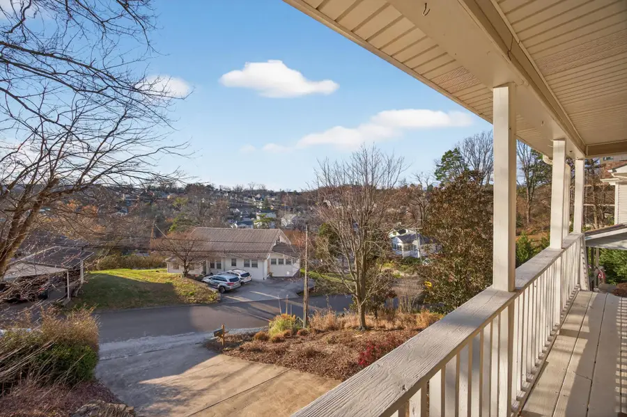 524 Crewdson Street, Chattanooga, TN 37405 - #3