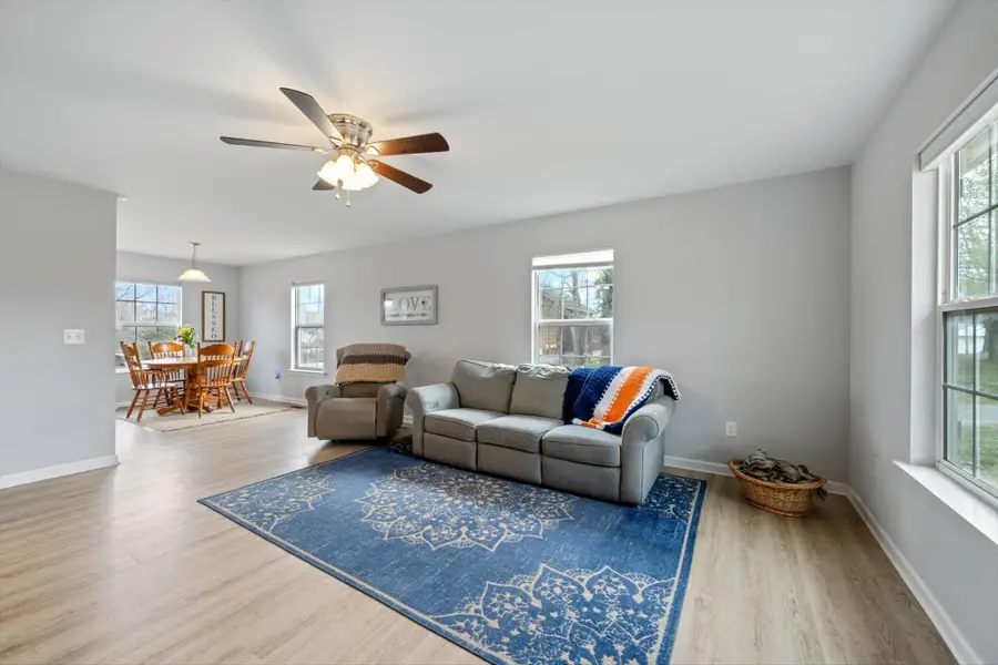 426 Edgewood St, Alexandria, TN 37012 - #2