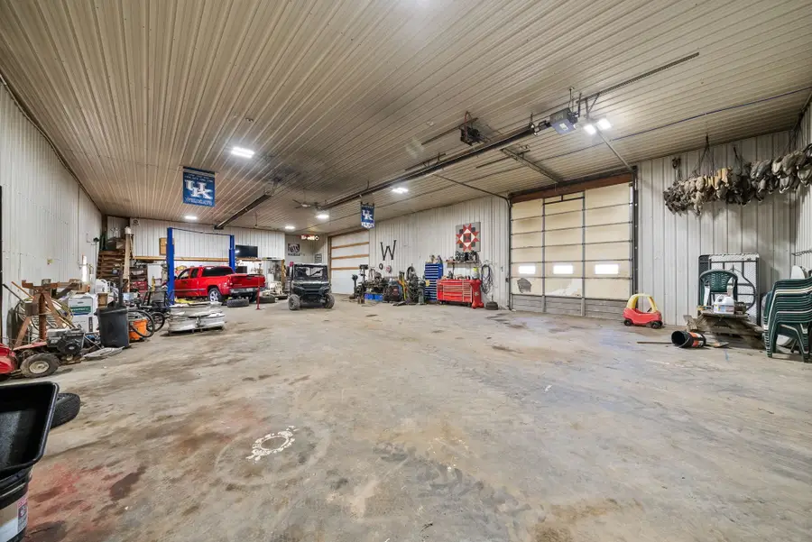 286 Tower St, Guthrie, KY 42234 - #3