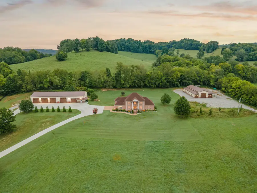 3895 Ostella Rd, Cornersville, TN 37047 - #3