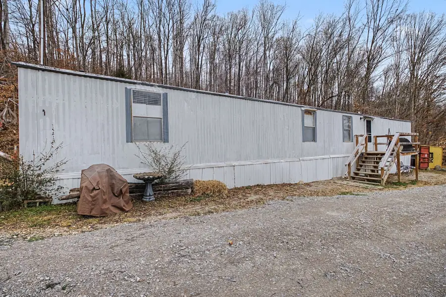 424 Bear Creek Trail, Centerville, TN 37033 - #2