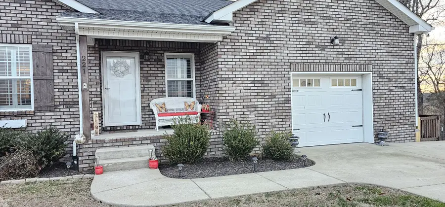 221 Northup Rd, Portland, TN 37148 - #3