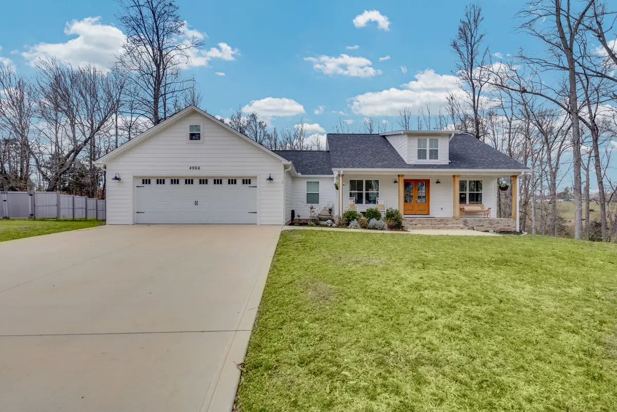 4966 Curtis Dr, Cookeville, TN 38506 - #1