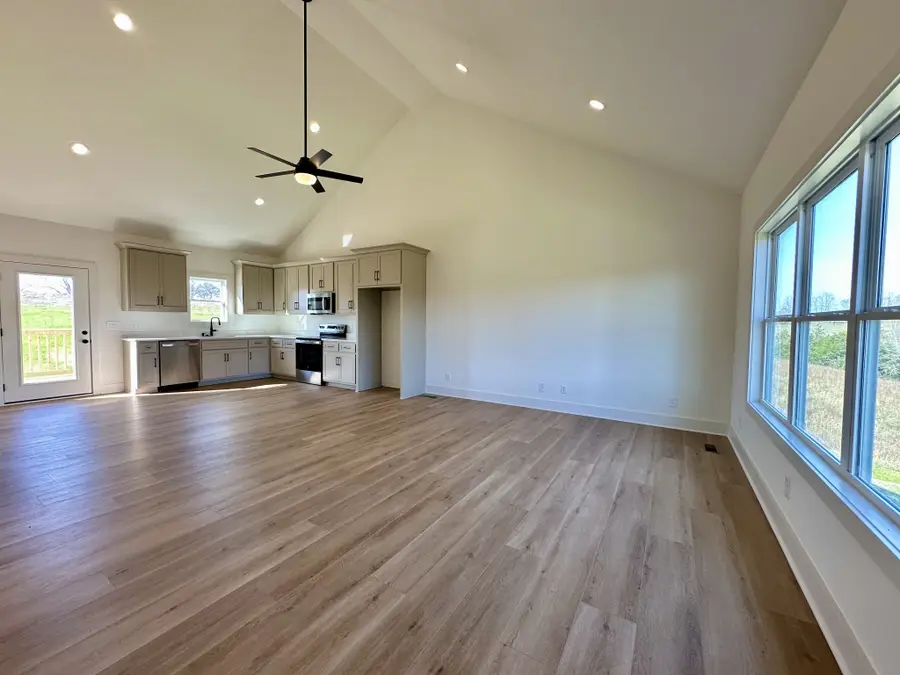 811 N Dickerson Chapel Rd, Lebanon, TN 37087 - #2