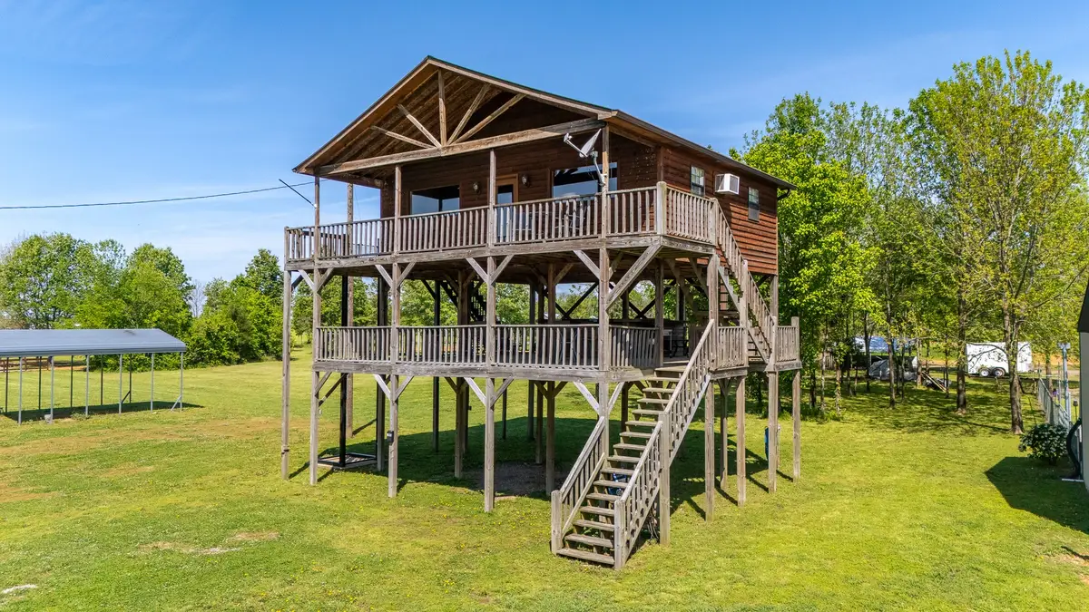 2705 Catfish Ln, Crump, TN 38327 - #1